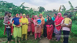 India pushes 17 people across Thakurgaon border into Bangladesh