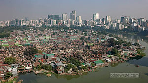 Night of flames: Korail slum left in ruins