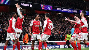 Arsenal beat Bayern Munich to seize Champions League top spot