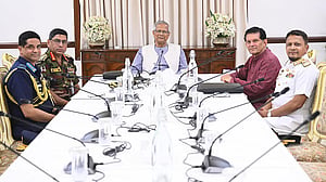 Yunus meets chiefs of Army, Navy, Air Force to discuss election security