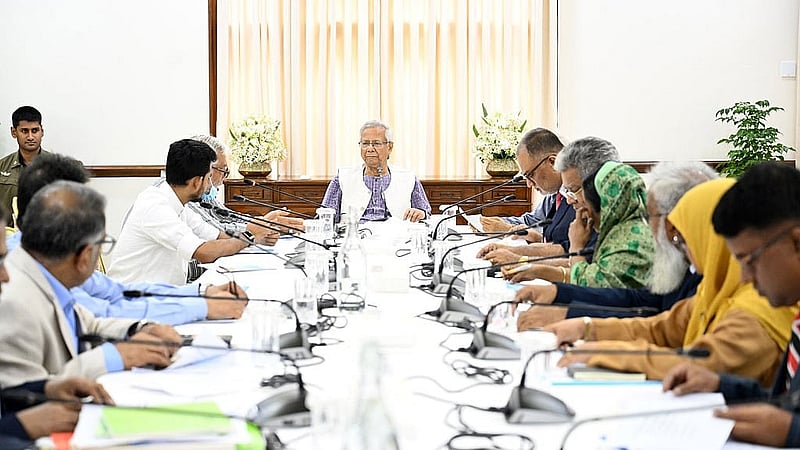 Transport system in disarray, chief advisor urges discipline