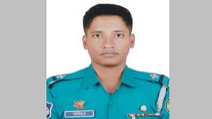 Policeman’s hanging body found in bathroom at Ctg barracks