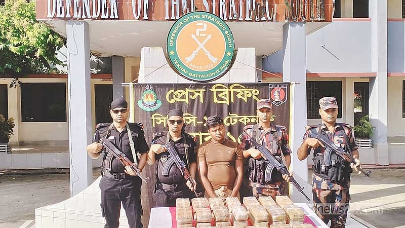 Joint forces detain Myanmar national with 340,000 yaba pills in Teknaf