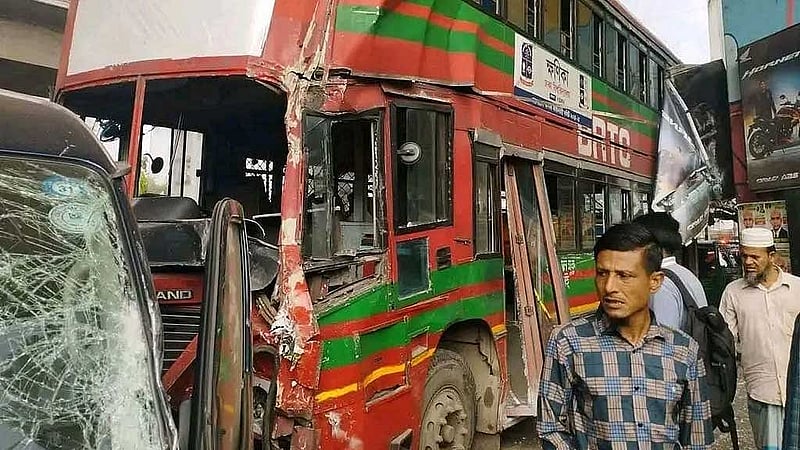 Several students injured as burst tyre causes Dhaka University bus accident