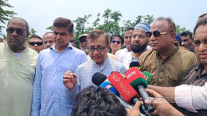 Bangladesh floats tender for third LNG terminal as gas import disruption fuels power cuts