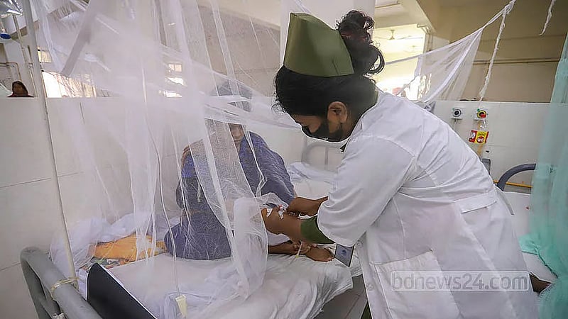 Bangladesh single-day death toll hits year-high with over 1,500 hospitalised