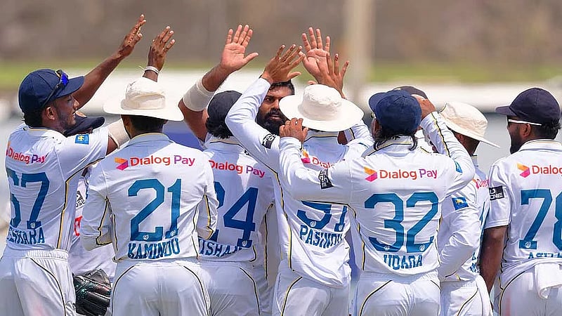 Sri Lanka's Mendis, Chandimal out of second Test against India, says coach Kirsten