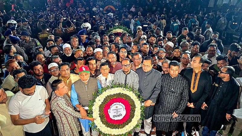 Thousands pay tribute to Language Movement heroes in Chattogram