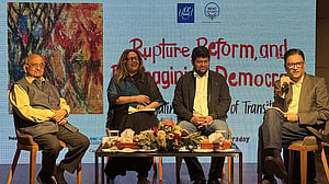 Economist Rehman Sobhan doubts government is holding referendum to genuinely implement reforms