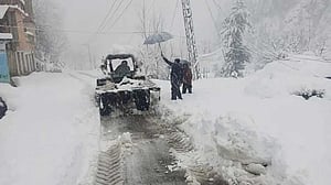 9 killed in Chitral avalanche as northern Pakistan battles winter storm