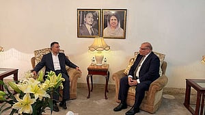 Pakistan high commissioner meets Tarique Rahman