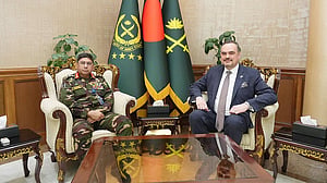 US Ambassador Christensen meets with Bangladesh Army chief Gen Waker