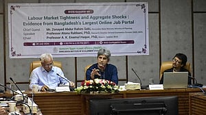 Study finds 287 applicants chasing each job on Bangladesh's recruitment portal
