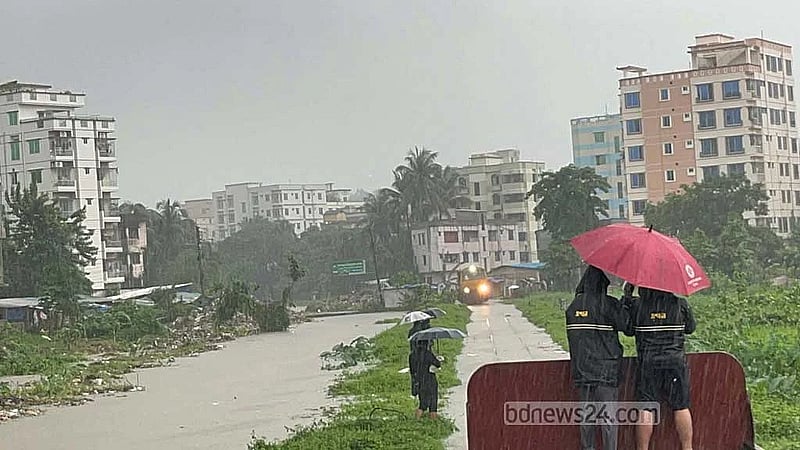 State minister says 47km of Ctg-Cox's Bazar rail line will be raised by 5ft