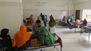 Only 6 of 48 children admitted with measles at Cumilla Medical vaccinated