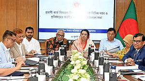 Aviation minister promises special benefits for Expat Card holders