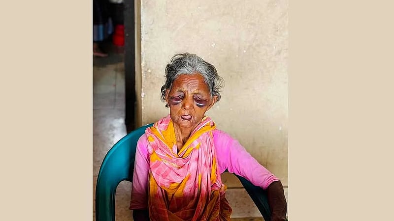 Bobi, who left home 25 years ago, is reunited with her family after her death