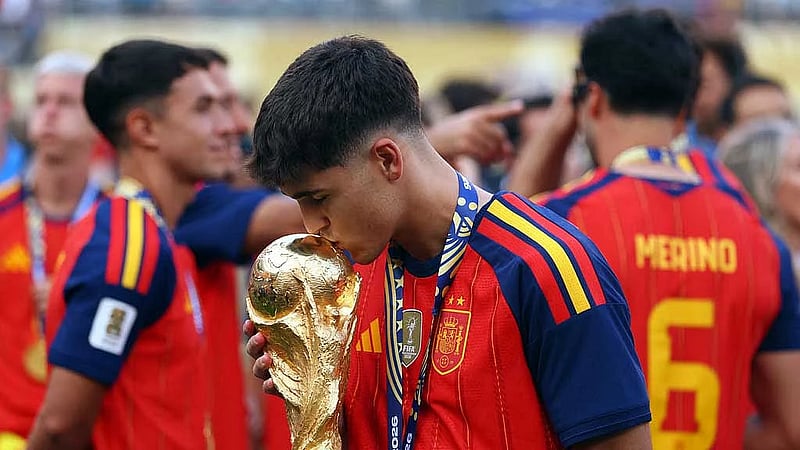 Spain's Cubarsi misses out on FIFA World Cup best XI shortlist