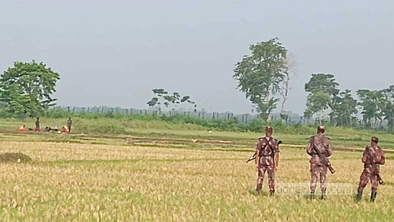 BGB on high alert as ‘BSF tries to push people’ across Benapole border