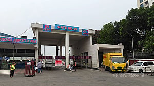 Aviation minister orders round-the-clock cargo handling to clear backlog at Shahjalal Airport