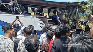 Death toll rises to four after buses crash on Chattogram-Cox’s Bazar Highway