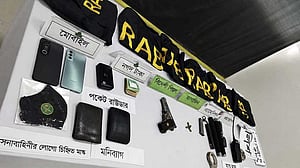 RAB detains two men who ‘posed as police, RAB and other forces’ to loot passengers
