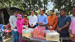 PM Tarique stands by toddler daughter of truck driver beaten to death over ‘rumour’