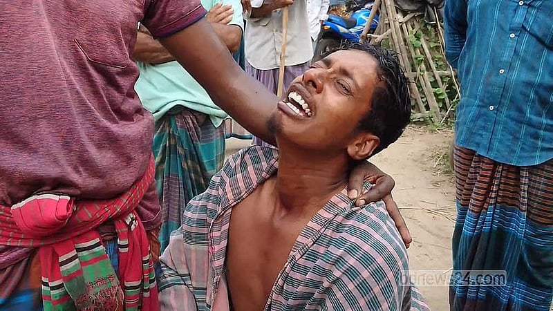 Couple using electric fan in farming work electrocuted to death in Jhenaidah