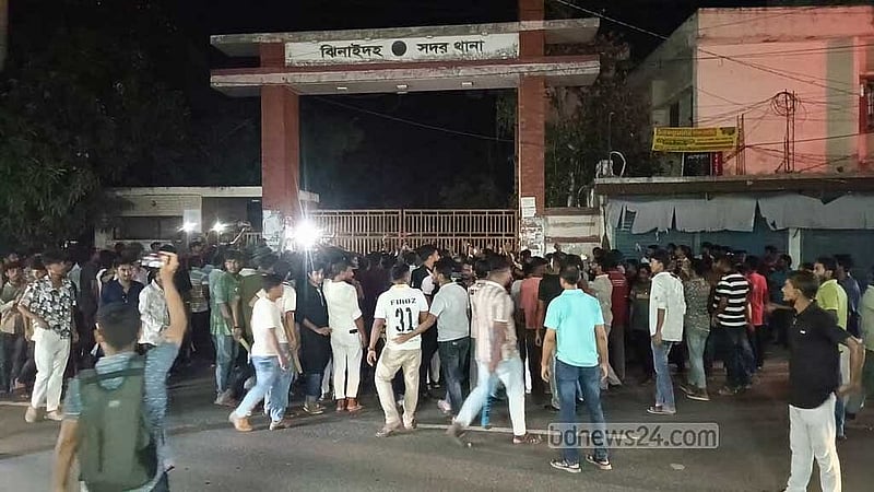 Police station besieged as Chhatra Dal leaders sued over ‘attack’ on Patwary