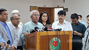 All union councils in an Upazila to vote together in phased polls: EC