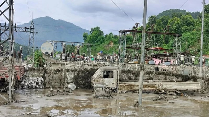Floods force Nepal to suspend power exports to Bangladesh