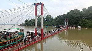Rangamati hanging bridge reopens to tourists after a week underwater