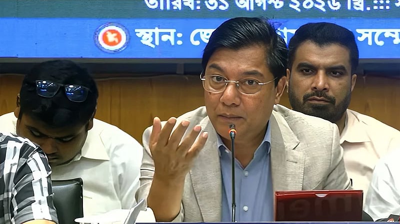 Bangladesh is buying Boeing aircraft according to Trump’s wishes, says civil aviation minister