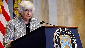 Yellen says bond sell-off raised instability threat, influencing Trump tariff U-turn