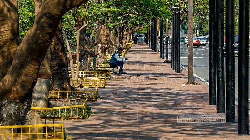 Heatwave hits 15 districts, may continue two more days