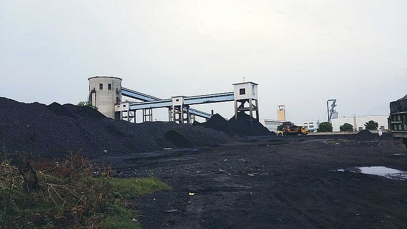 ‘Arbitrary pricing’ turns Barapukuria coal into ‘windfall’ for staff, ‘financial burden’ for PDB