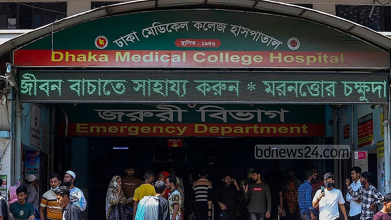 Pedestrian dies after under-construction building wall collapses in Dhaka