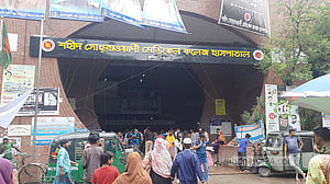 Lynch mob beats 'mugger' to death in Mohammadpur