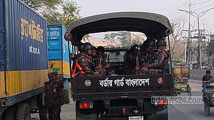 Border guards deployed across Dhaka to maintain order