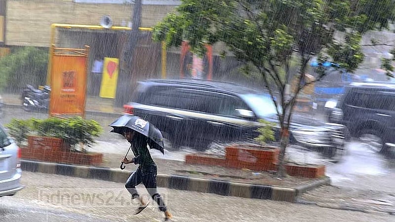 Bangladesh seaports on alert as low intensifies into depression over Bay of Bengal