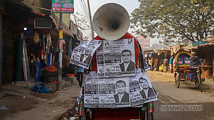 Election Commission opposes barring fugitives from candidacy, backs 3-year retirement rule for NGO officials