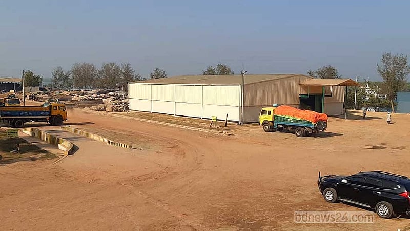 Traders question ‘realism, security’ of Teknaf Land Port reopening