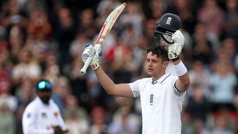 Smith hits maiden Test century to put England in command