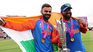 Ponting predicts India's Kohli and Rohit will regain form after Perth defeat