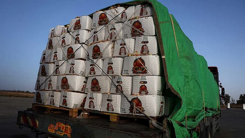 Aid trucks expected to start entering Gaza through Kerem Shalom crossing