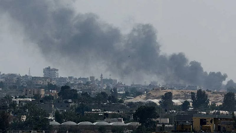 Israel sends tanks into Rafah on raids amid Gaza-wide offensive