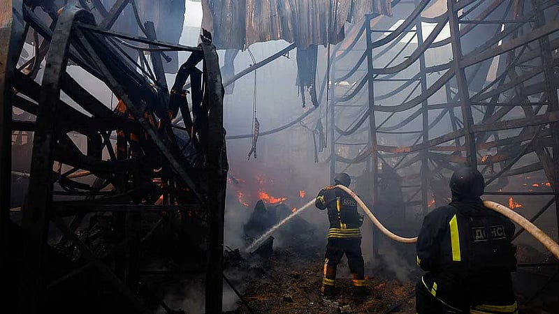 Russian attack on Ukraine's Kharkiv kills 14, injures dozens