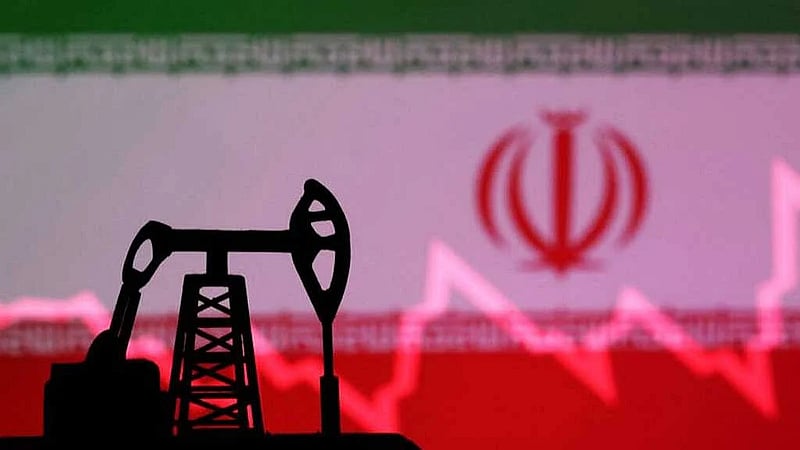 US issues new sanctions targeting Chinese importers of Iranian oil