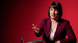 Reeves promises to guide UK economy through Middle East conflict