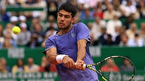 Alcaraz ousts Davidovich Fokina to move into Monte Carlo final